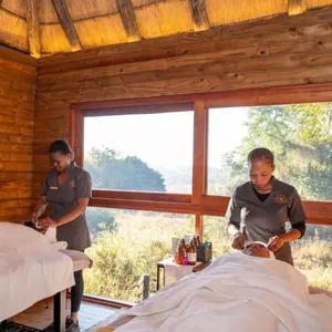 Dee’s African Spa