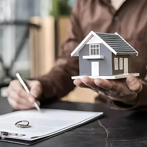 COMMUNITY SCHEMES PROPERTY MANAGEMENT